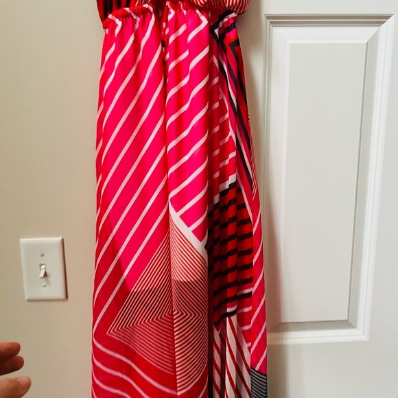 Lovely bebe flowy maxi dress size xxs - Picture 2 of 6